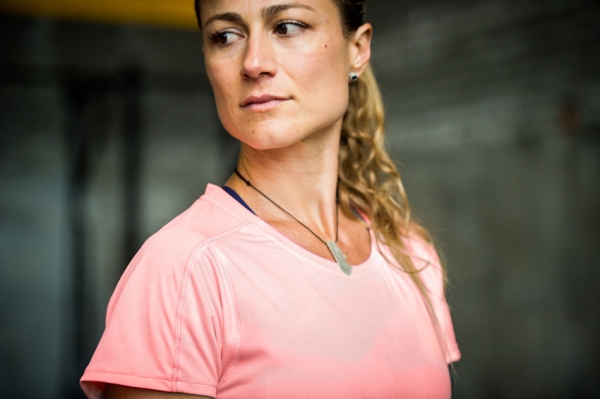 Fernanda Maciel twarza TNF Mountain Athletics fot GREG MIONSKE 3